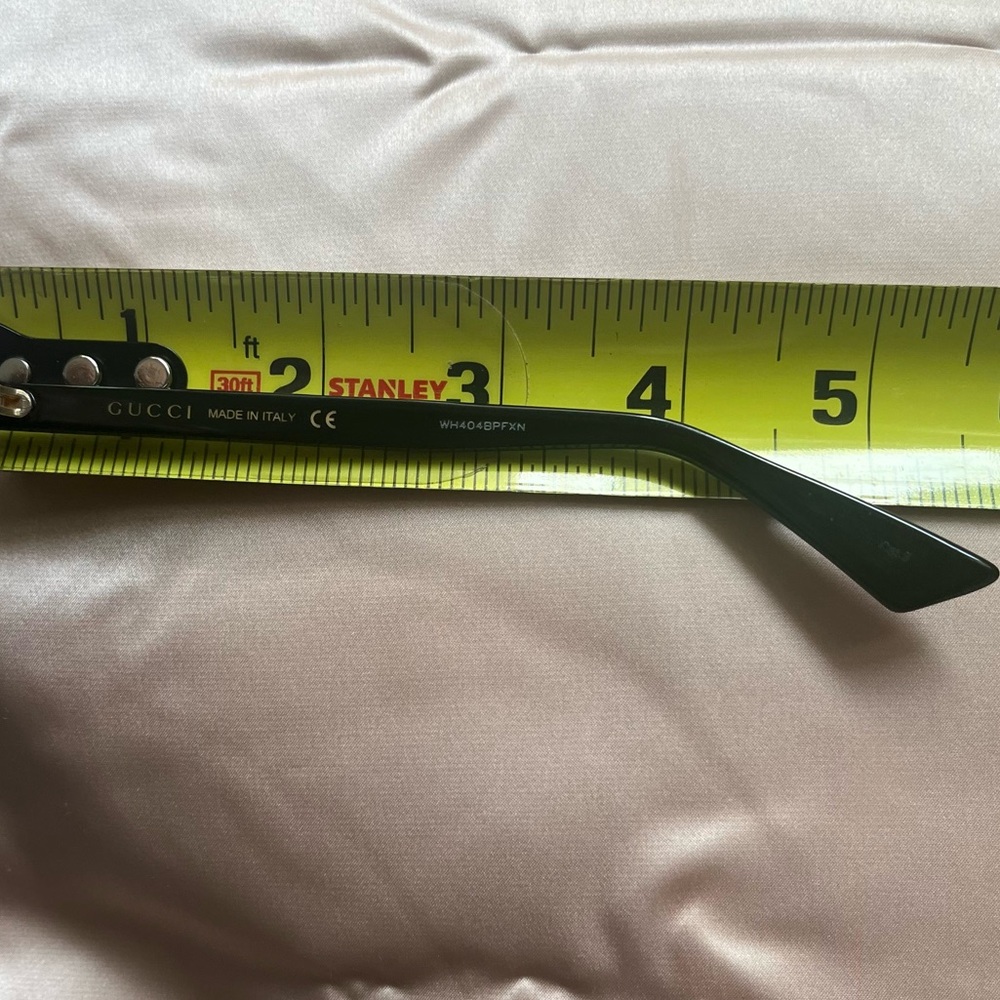Authentic Gucci Sunglasses - Picture 6 of 7